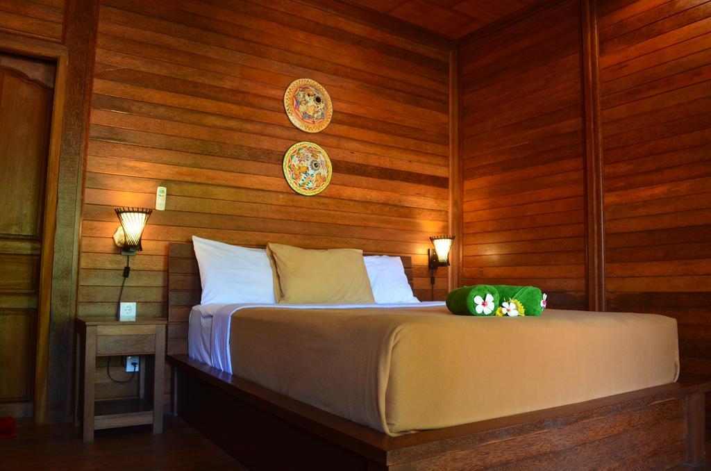 Putra 7 Cottage Nusa Lembongan  Exterior photo
