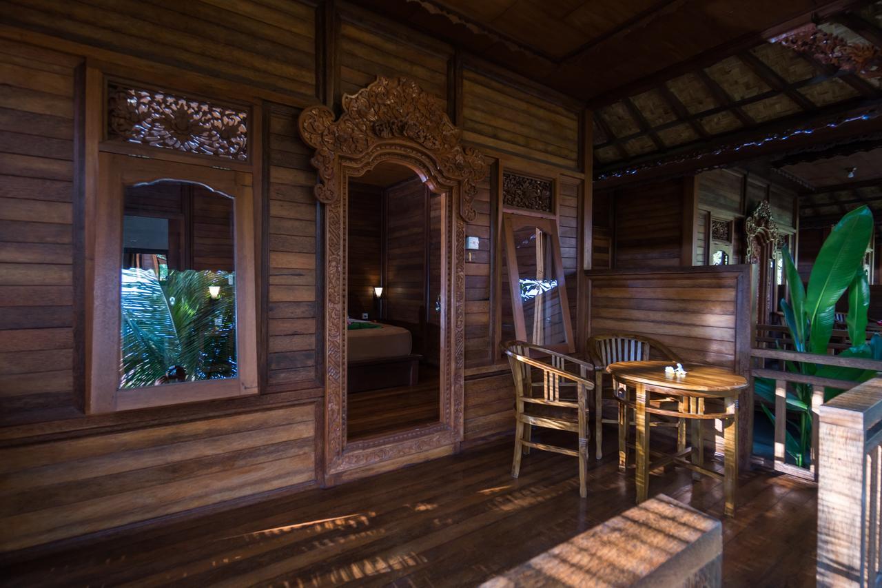 Putra 7 Cottage Nusa Lembongan  Exterior photo