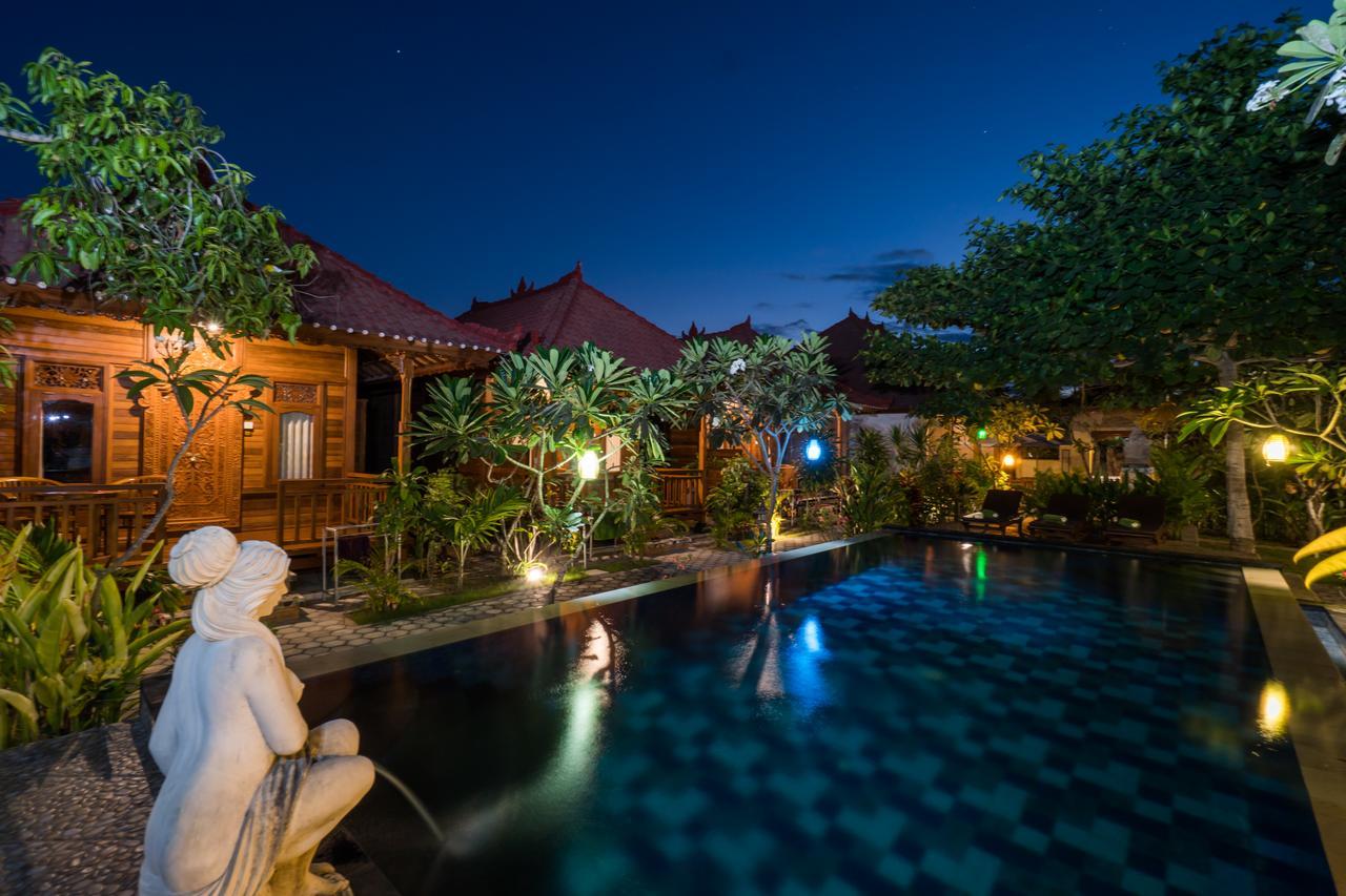 Putra 7 Cottage Nusa Lembongan  Exterior photo