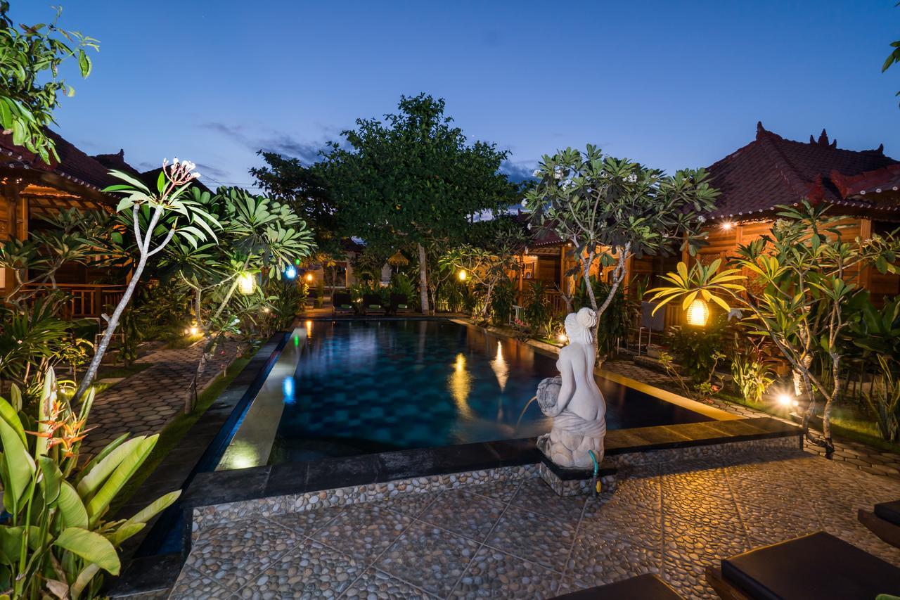 Putra 7 Cottage Nusa Lembongan  Exterior photo