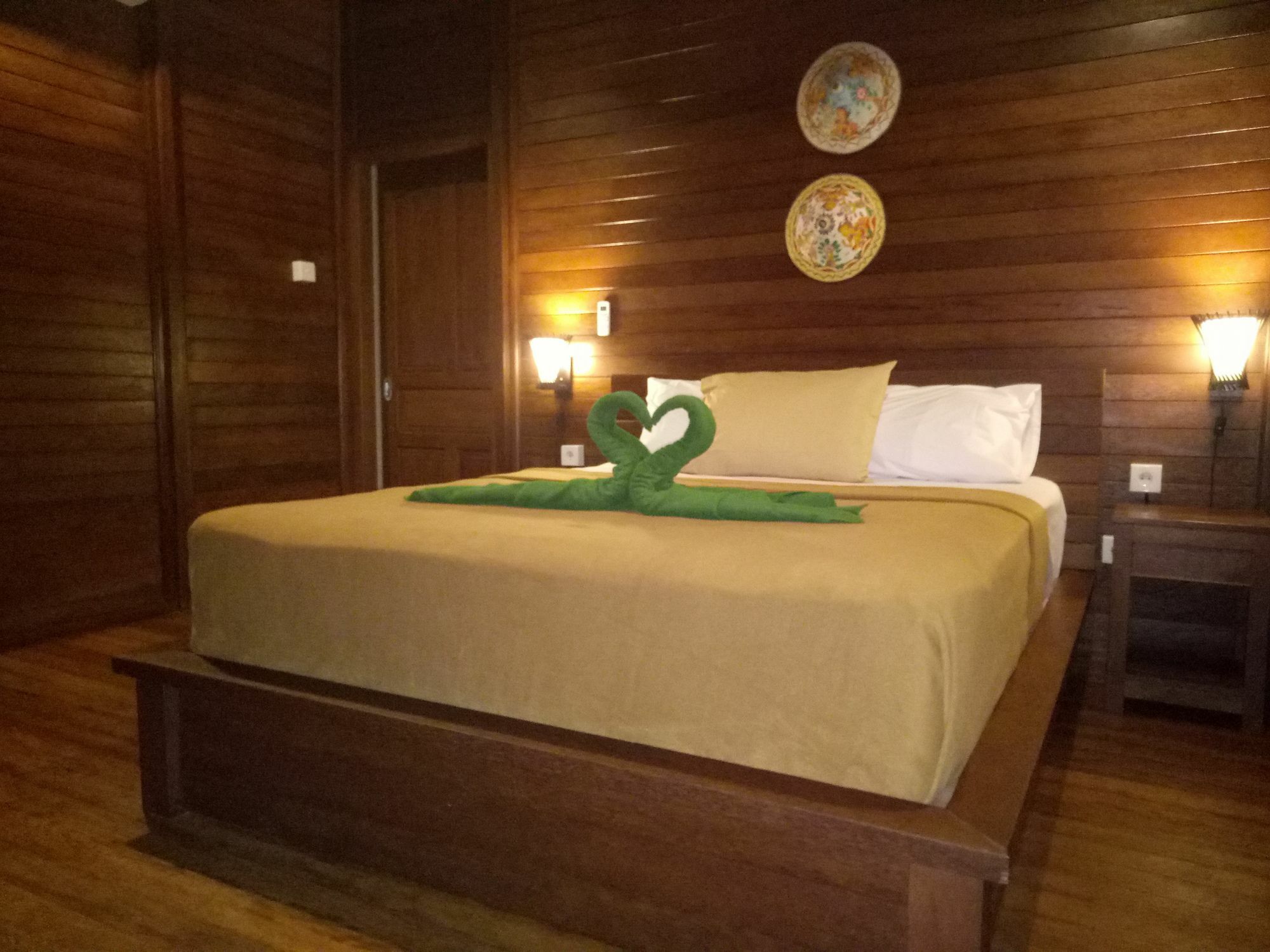 Putra 7 Cottage Nusa Lembongan  Exterior photo