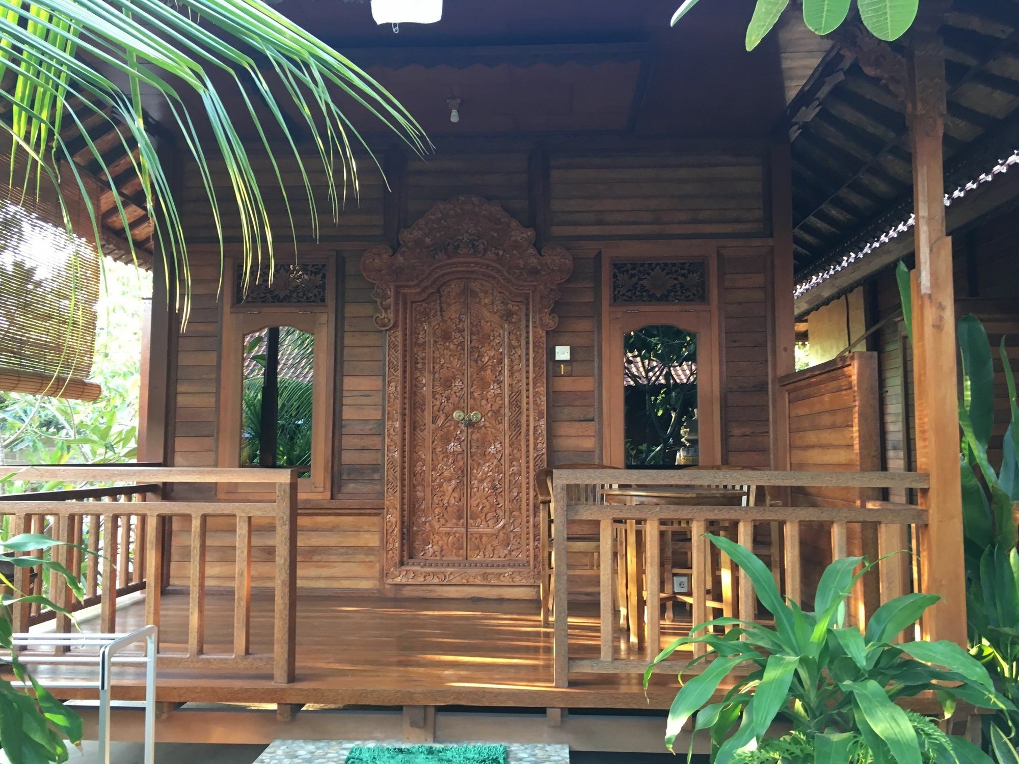 Putra 7 Cottage Nusa Lembongan  Exterior photo